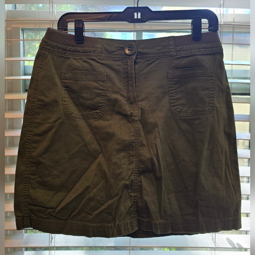 Karen Scott-Olive Green Cargo‎ Skirt w/ Pockets | Utility Style (Shorts Inside).